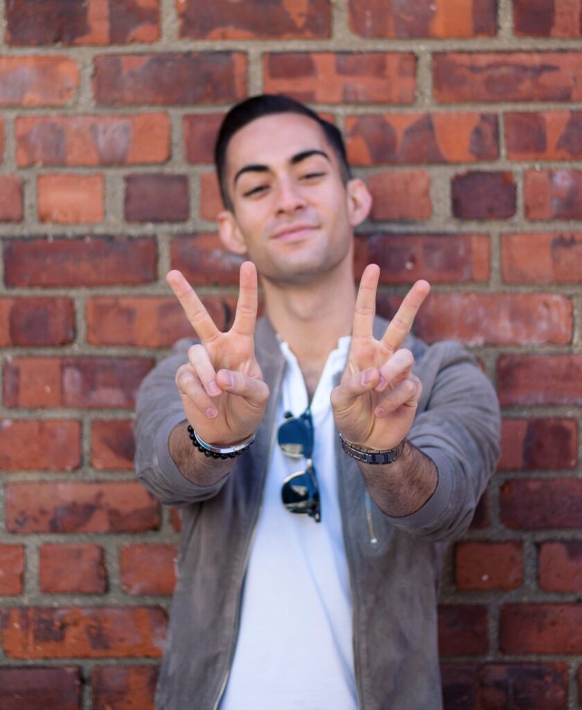 Daniel Gabbay - 22